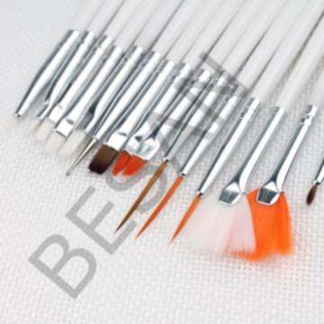 FIRÇA SET BEYAZ 15 PARÇA